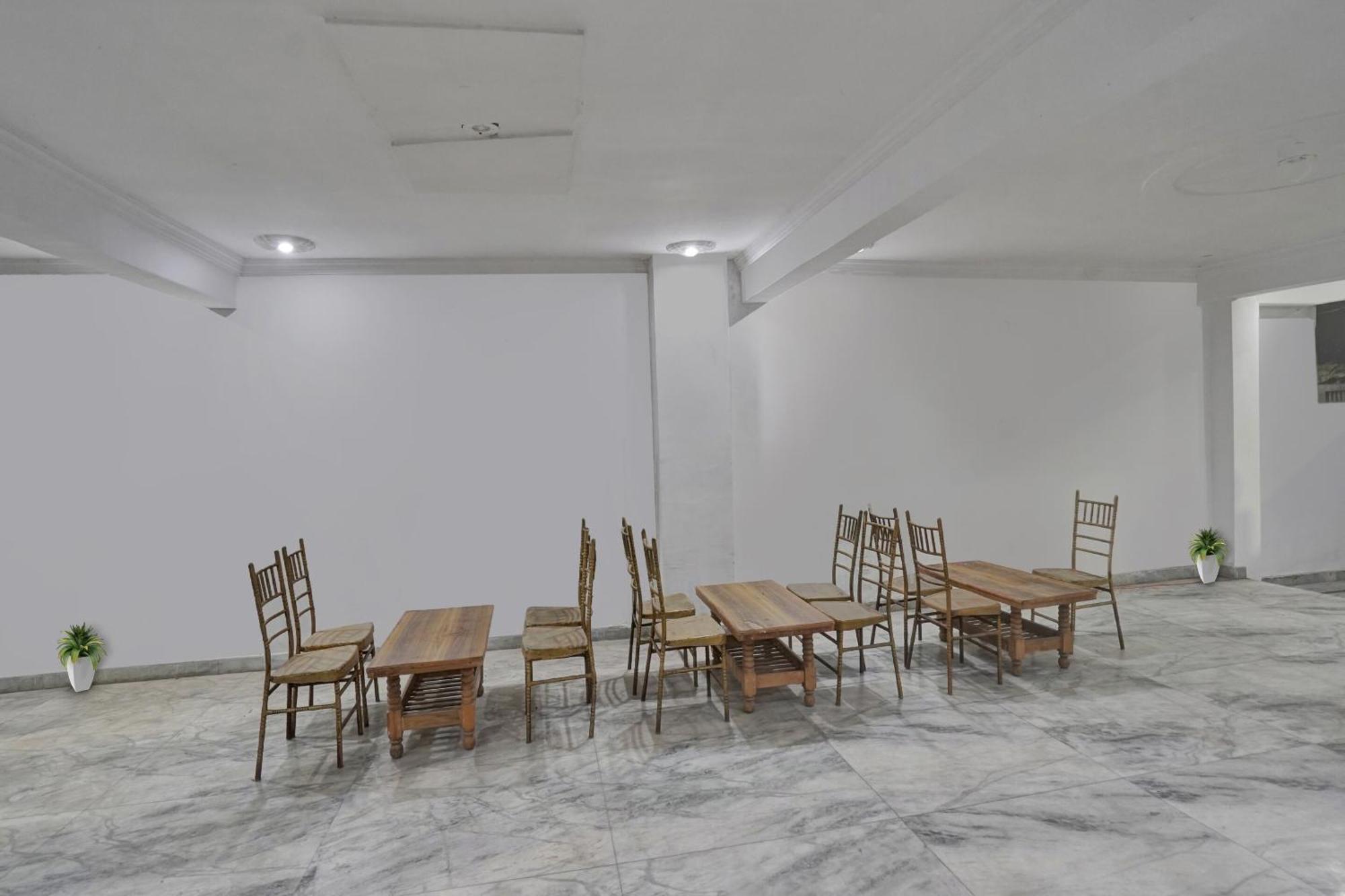 فندق Collection O Samira Residency Near Botanic Garden Of Indian Republic نويدا المظهر الخارجي الصورة