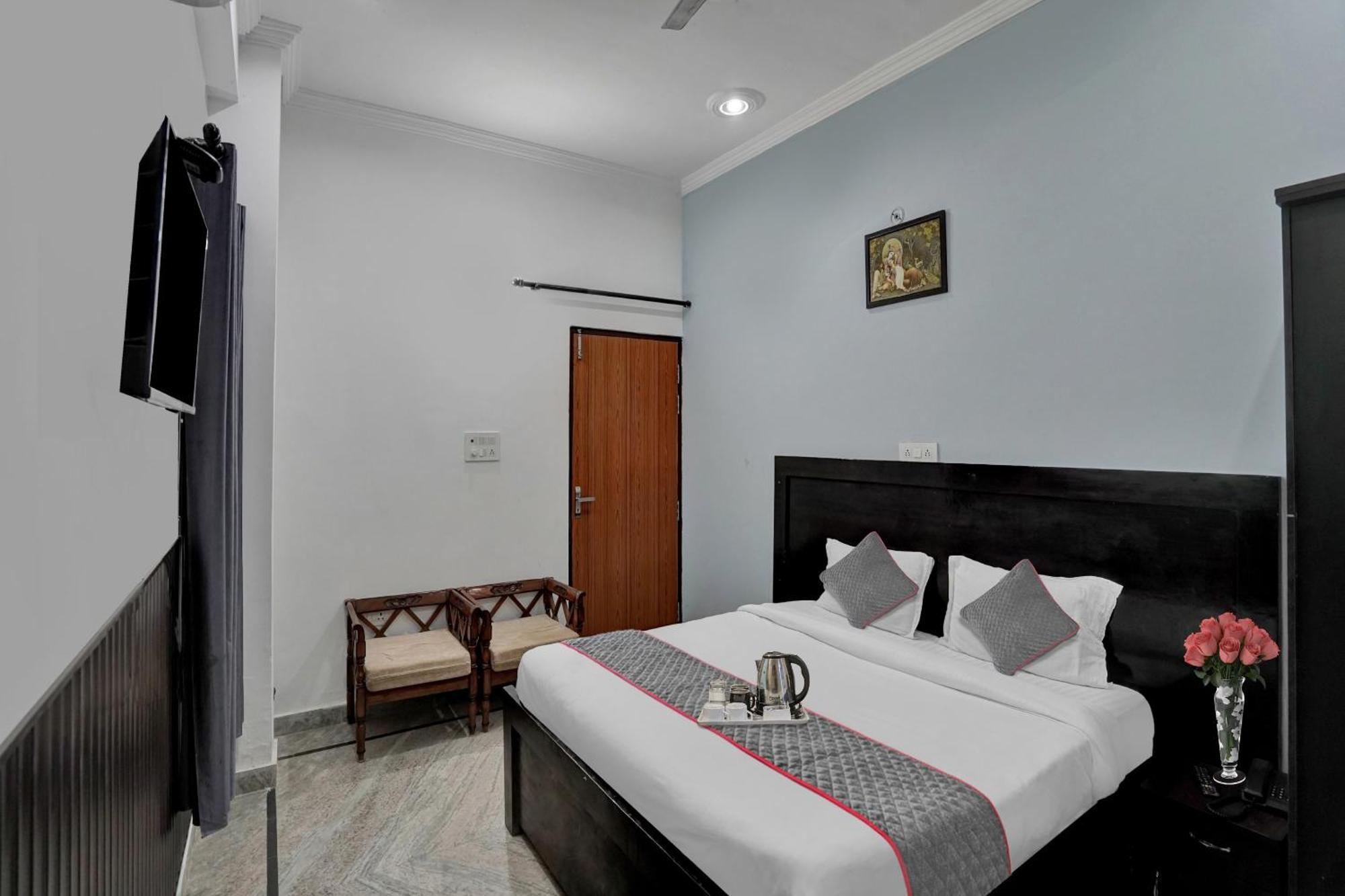 فندق Collection O Samira Residency Near Botanic Garden Of Indian Republic نويدا المظهر الخارجي الصورة